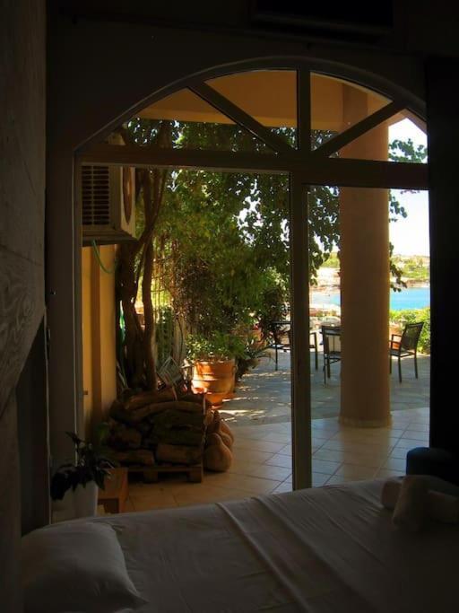 Lenico Beachfront Suites Agia Pelagia  Luaran gambar
